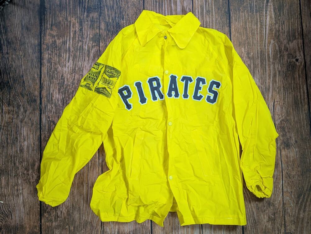 Vintage Youth Large Pittsburgh Pirates Rain Jacket Lays Ruffles Chips